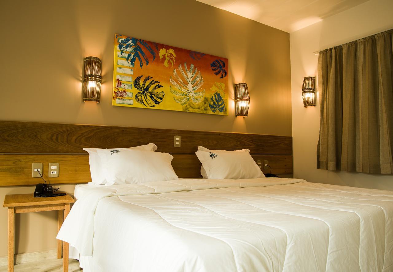 Fradissimo Hotel Ангра-дус-Рейс Экстерьер фото